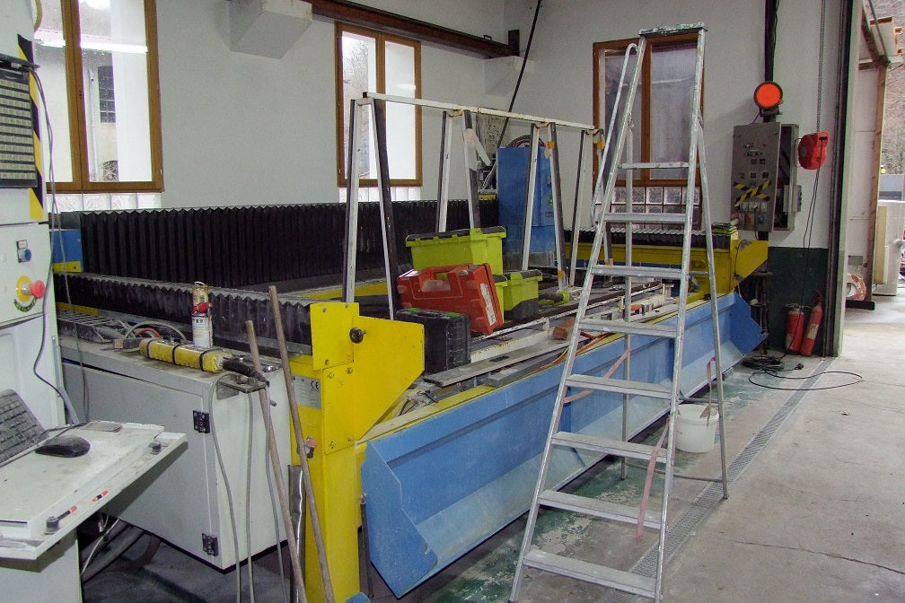 Centre d'usinage d'occasion de marque COBALM