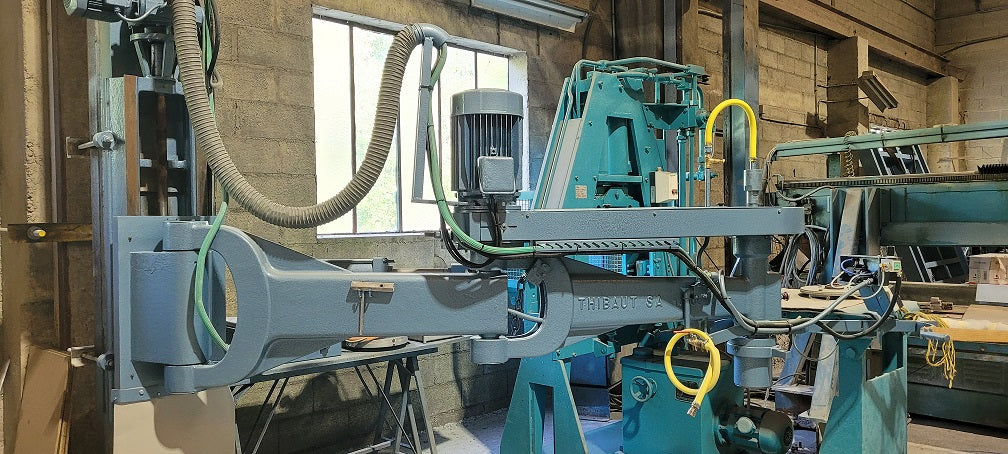 Moulureuse/fraiseuse d'occasion de marque THIBAUT Type GB100 référence MO/280