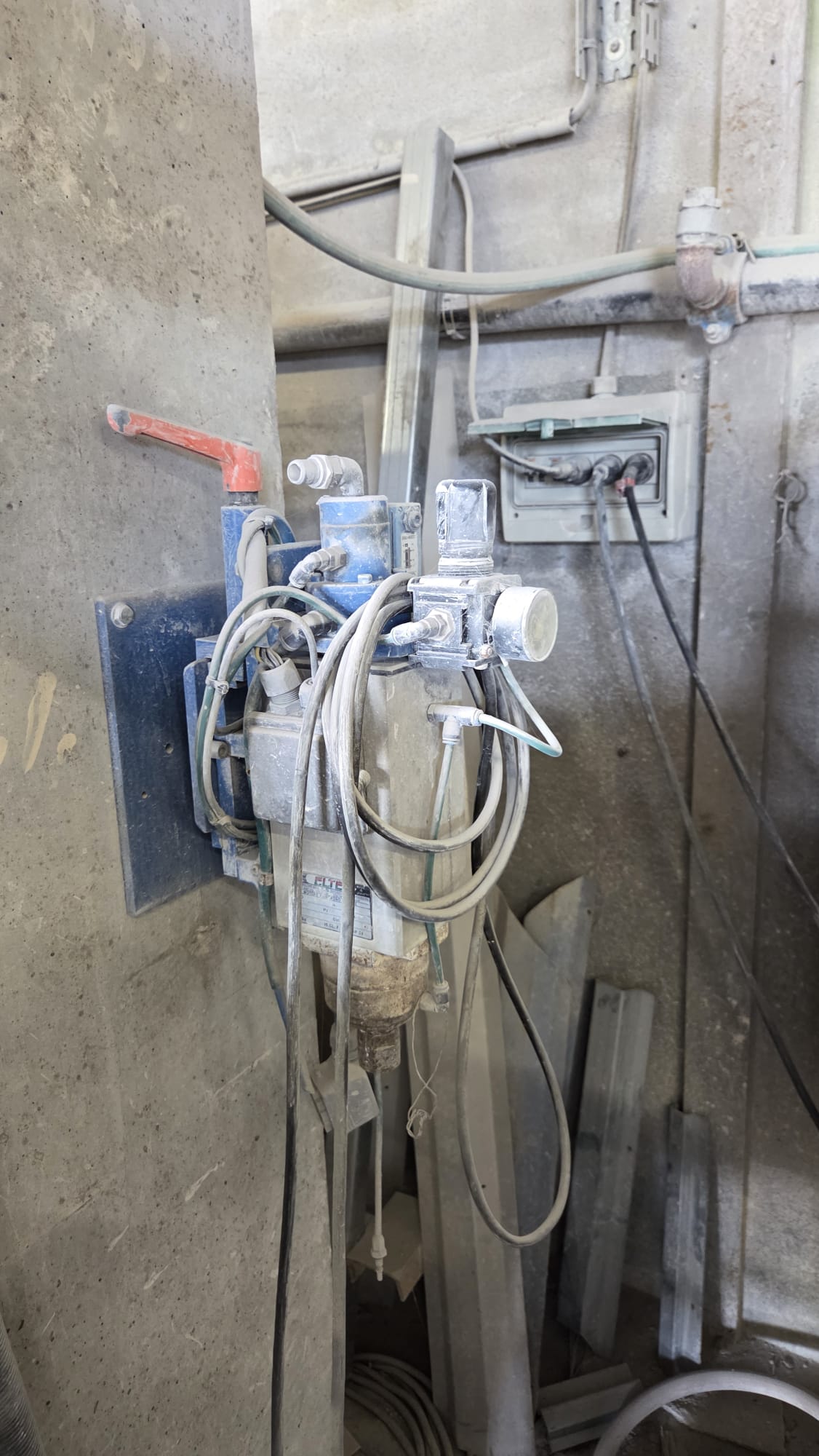 Combiné multifonctions d'occasion de marque THIBAUT Type T110L référence MO/CAL